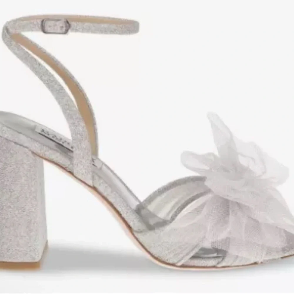 Badgley Mischka Bridal Bride Shoes - Sparkly Bow - Picture 3 of 4
